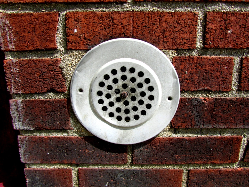 Sewer vent cover for a fresh air drain inlet