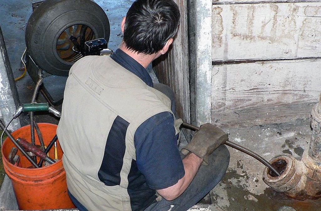 Local Resident Finds Help With a Muddy Sewer Line