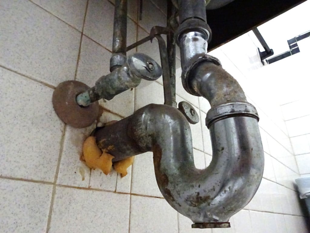 bathroom sink drain